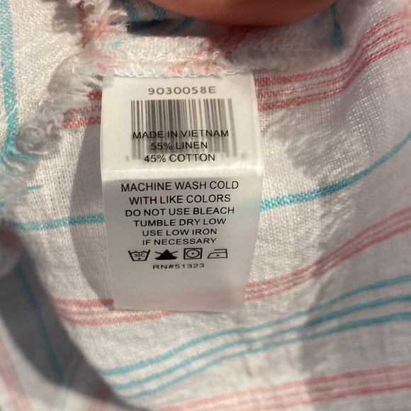 🆕 WT Vince Camuto Top, L - Picture 8 of 9